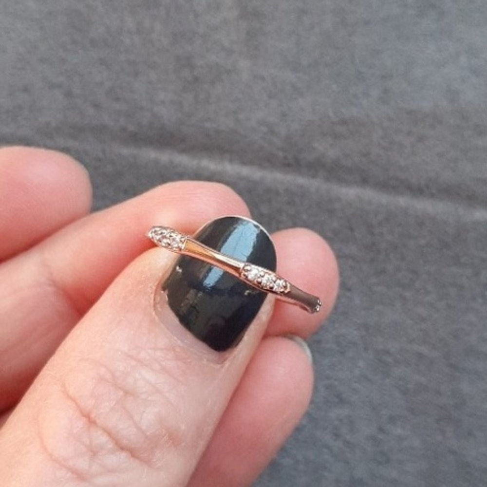 18ct gf Gold Minimalist Broken Diamond Band - Picture 3 of 5